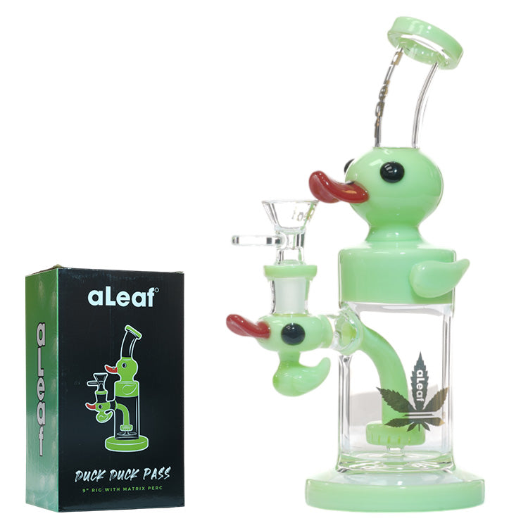 aLeaf Glass Duck Duck Pass (8534) 9.0" Green