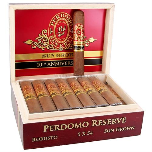 Perdomo 10th Anniversary SG SUN GROWN ROBUSTO