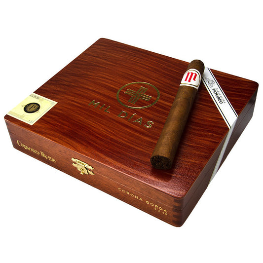 Crowned Heads Mil Dias CORONA GORDA (15% OFF) B4G4 - 5 PACKS